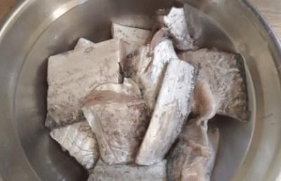 带鱼这样做太好吃了,不加生抽酱油,简单易学无腥味,肉嫩味香