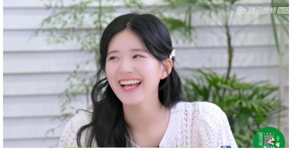 綜藝界|何炅憑什么能成為綜藝界的“定海神針”？趙露思一語道破玄機(jī)