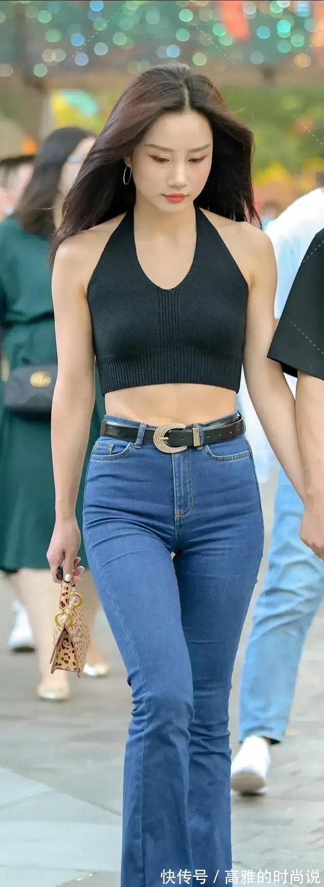 穿搭 气质的瑜伽裤穿搭让你变得时尚有魅力,走出时尚步伐,都很百搭!