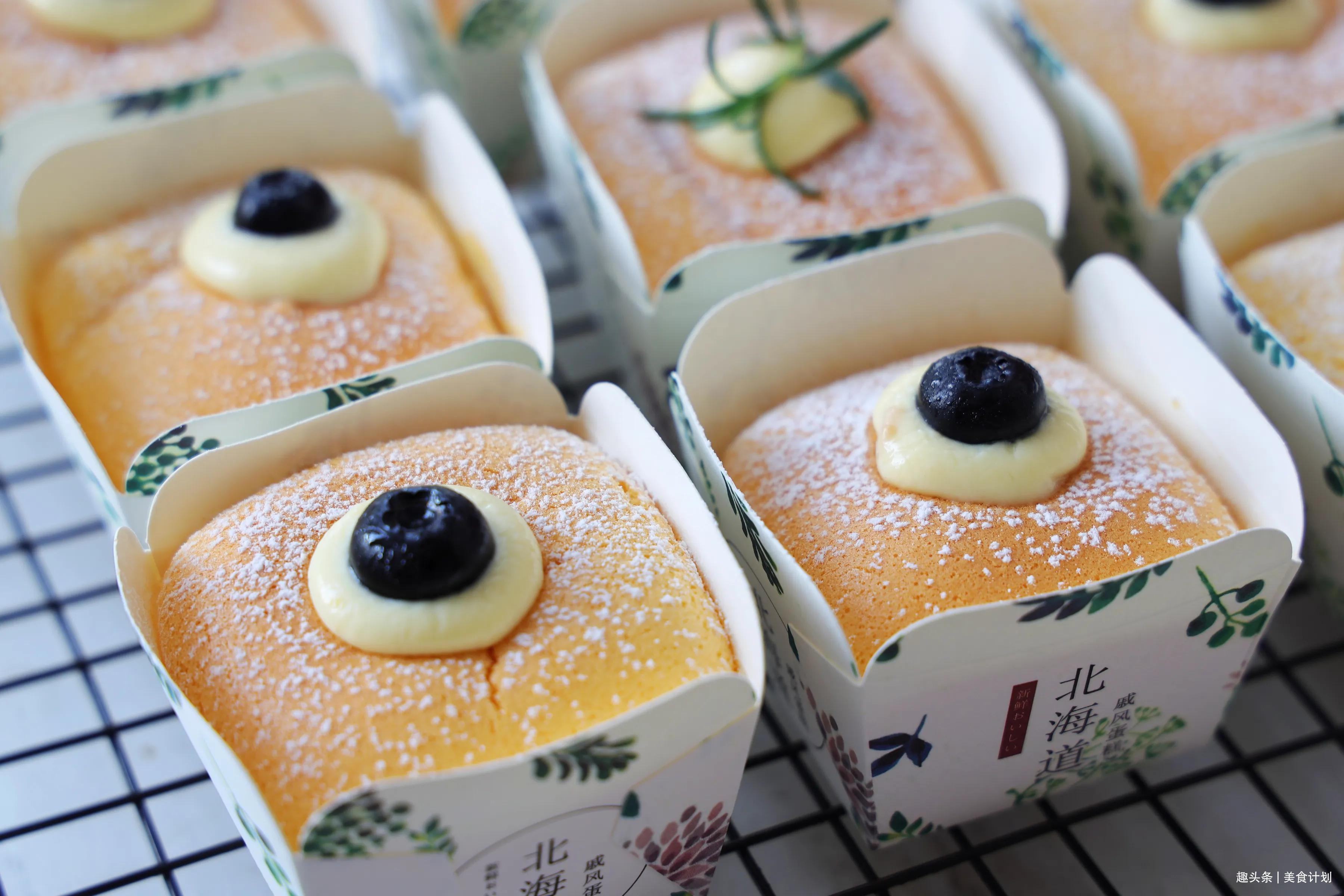 成本2块钱的北海道戚风蛋糕，教你在家做，松软爆浆，热天吃超赞