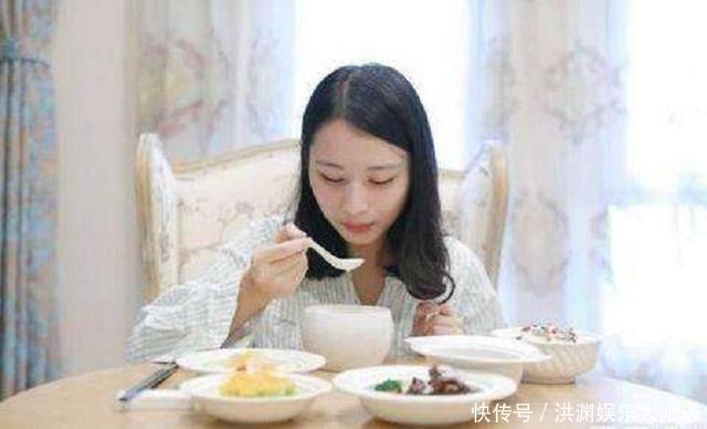 脸型|为何有些孩子越长越“残”?这些自毁颜值的事情,父母要及时纠正