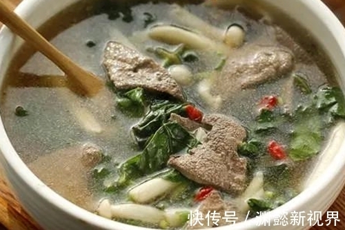 营养|家常菜就要荤素搭配,吃着香,营养全,今天的菜一上桌,全家喜欢