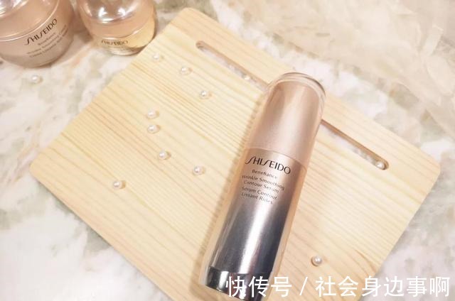 肌肤 女人过了50岁怎么保养5款好用的抗老护肤品,让你养出好肌肤!