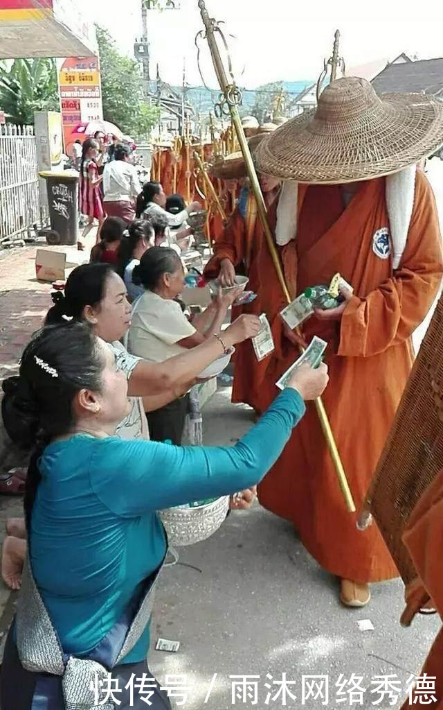 一组照片告诉你, 真正的佛教徒是怎样的