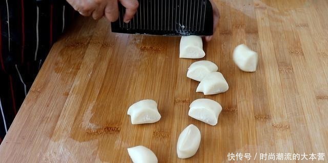 外酥|教你正宗的炸油糕做法,最详细炸油糕配方,外酥里软,比买的好吃