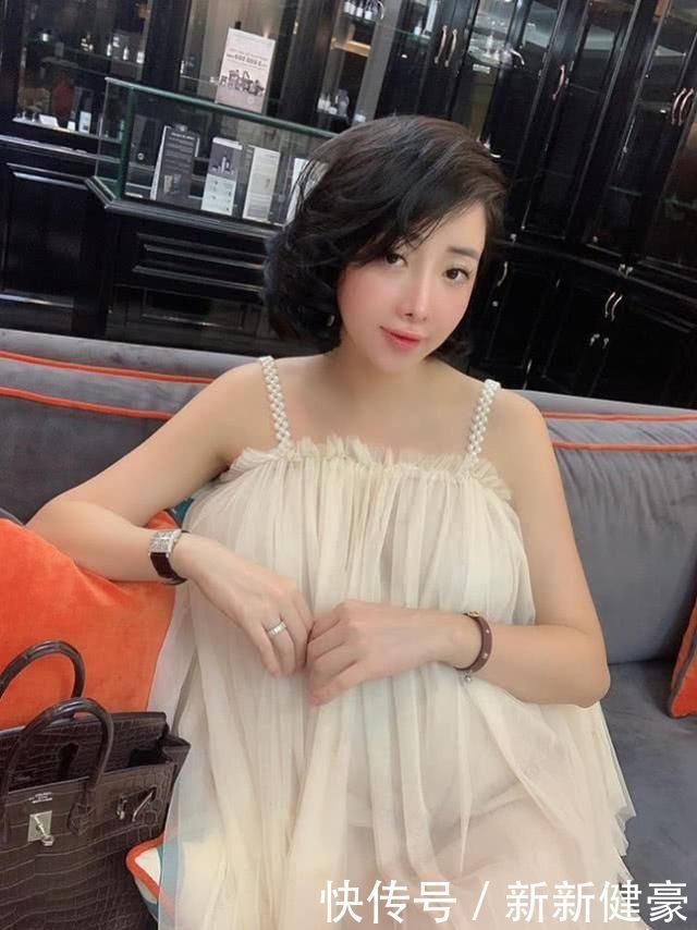 phuc|33岁女子顺产生了5个孩子,网友看完照片称她是“最美辣妈”