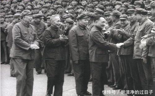 大军|解放后,他无论调任军队哪个大军区级部门,都是政委,看看他是谁