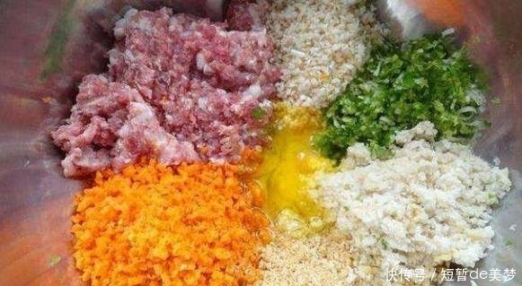 太牛|这饺子太牛了!好吃又洋气一次能包35个