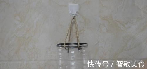 实用|空油桶上穿2根绳子，真是厉害了，解决了困扰大家的一大难题，实用