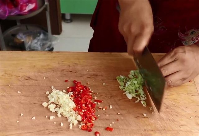 豆瓣酱|茄子最好吃的做法,教你简单一做,比吃肉还香,饭店里都吃不到