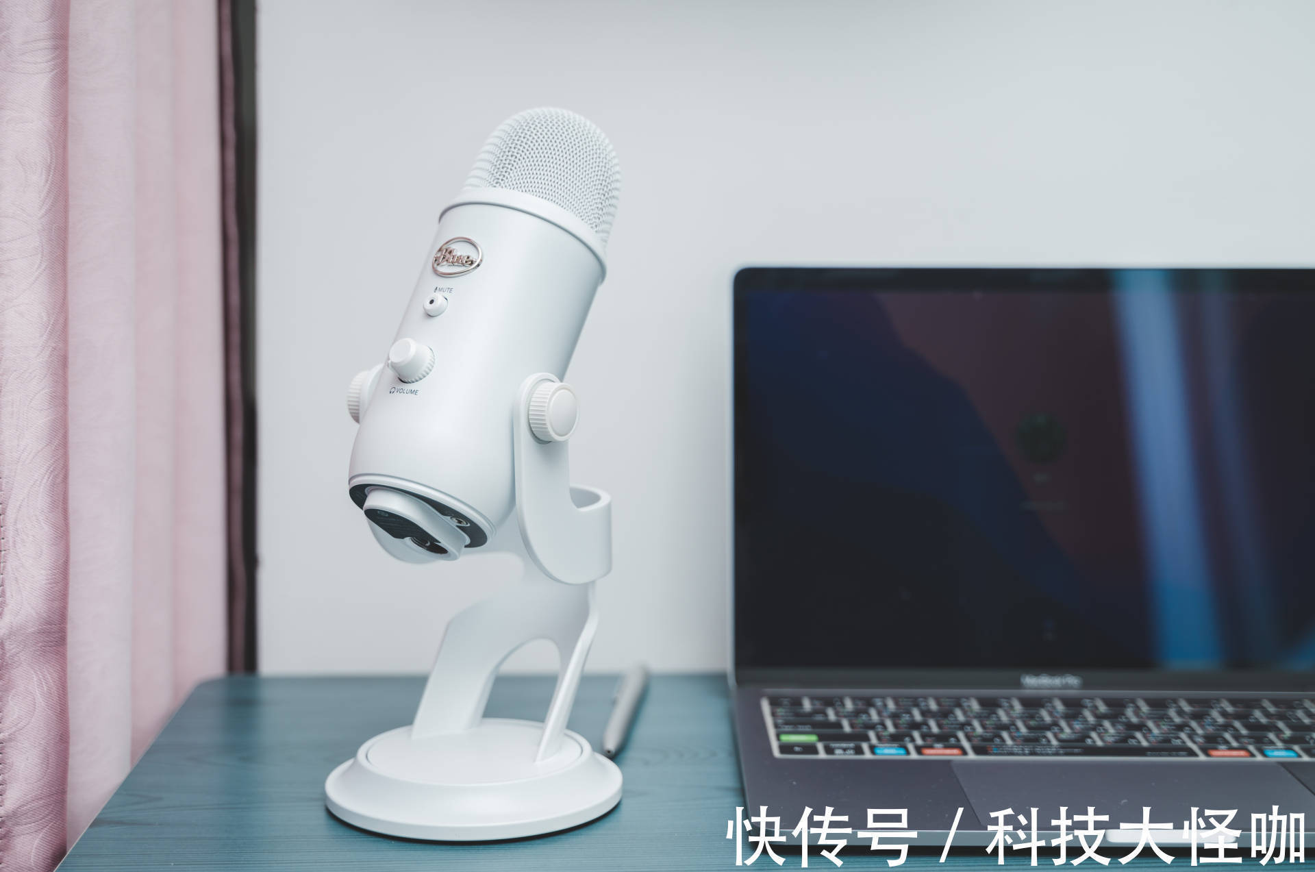 麦克风|罗技Blue Yeti大雪怪直播麦克风,直播间的麦克风的扛把子