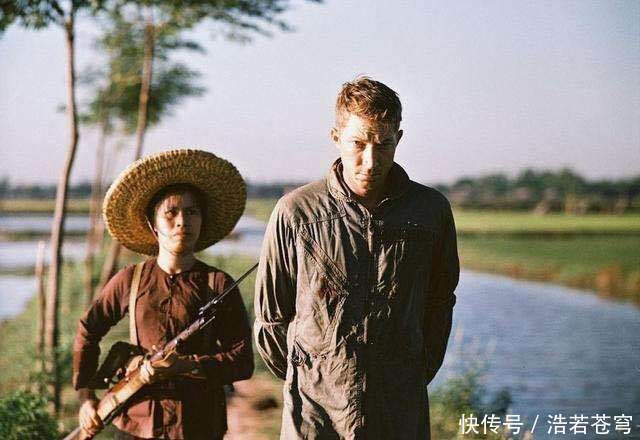 美军士兵|美军飞行员俘虏,为何总被越南女兵押解?这才是越南的聪明之处