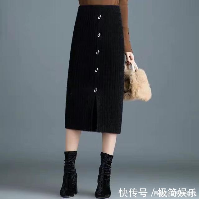 “大衣”已经失宠,今秋流行的“赫本衫+半裙”,尽显时尚范