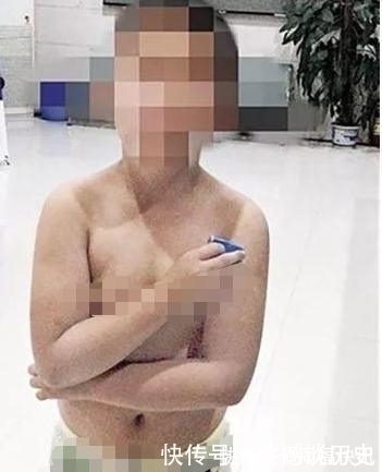 李女士|11男孩跟妈妈顶嘴,在外面被扒光,网友毁掉一个孩子很简单