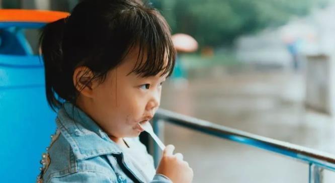 家长|它是脾胃“第一杀手”,让娃积食不长个,很多家长却常给孩子吃