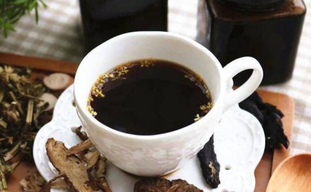 红枣枸杞|女人气血不足别担心,多喝以下几种水,有效帮你补气血!