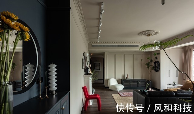 挂画|90后小姑娘的独居公寓,阳台打造成森林,一个人住也舒服