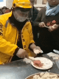 |搞笑GIF:好气哟,瞬间觉得活的不如一张床