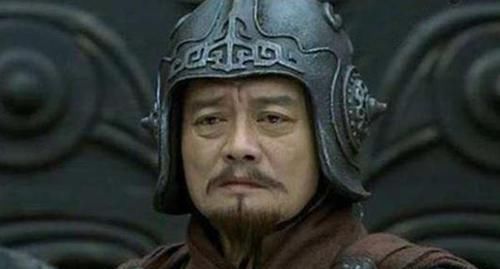 目的|吕布朝三暮四天下皆知，刘备为何执意接纳吕布？目的主要有两点