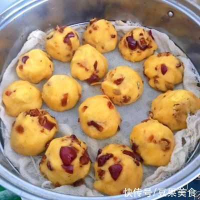 开胃解腻红枣玉米小窝头,一盘可不够
