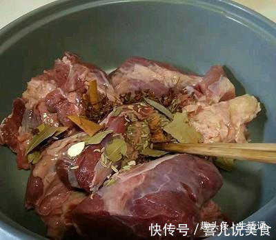 好吃的酱牛肉-做法超简单，大人小孩都爱吃！