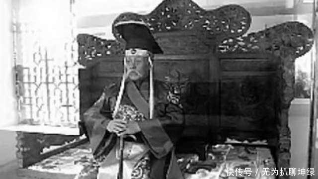 坐上去|专家在故宫找到一破龙椅，修了三年后完好如初，却始终不敢坐上去