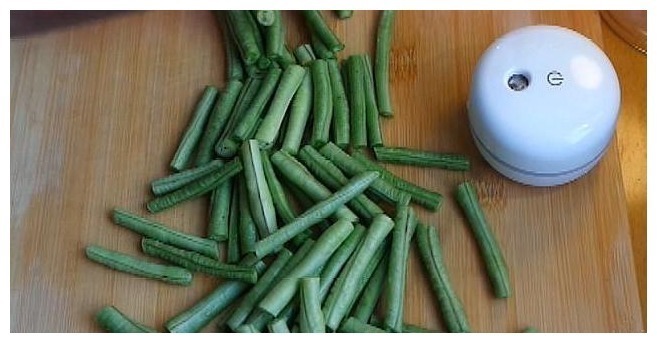 豆角这么做，多吃3碗米饭，做法简单家常，比饭店还好吃