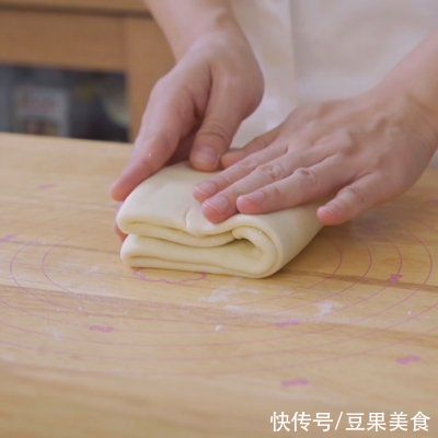 蛋挞皮|教你做超嫩滑葡式蛋挞,从挞皮到挞液,一次get全学会