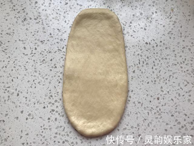 教你做玉米油老面包,发酵时冷藏3个小时,更松软香甜