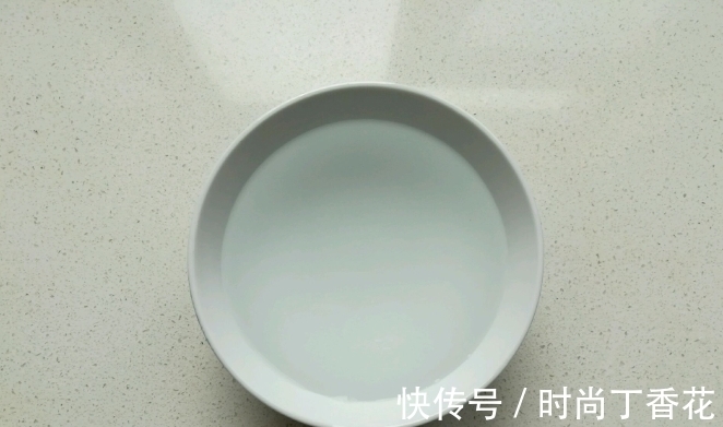 真假|吃了半辈子香油，今天才知道把香油倒进水里，假香油立刻现原形