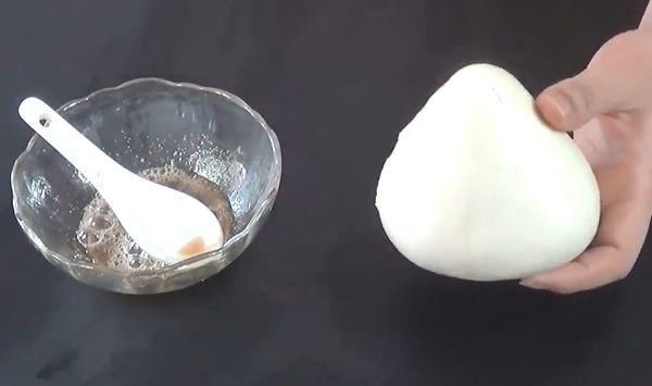 馒头|馒头上抹点洗洁精,解决了千万家庭的一大难题,现在知道还不晚