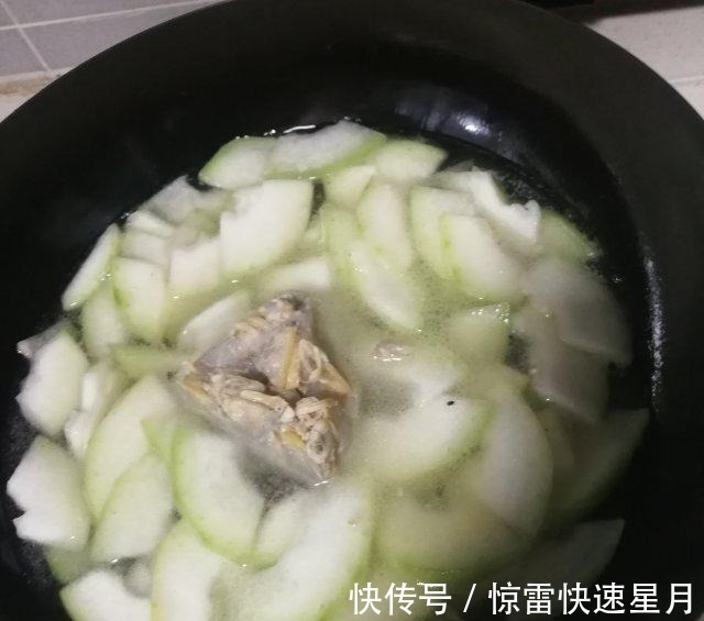 冬瓜|蛤肉冬瓜汤,味美汤鲜,老少皆宜!