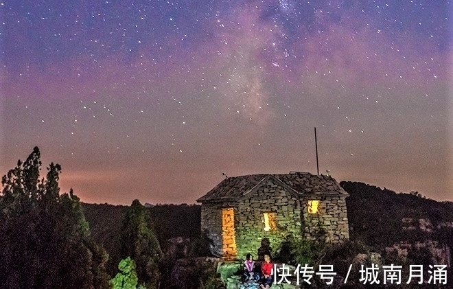 逍遥客#诗词|《苏幕遮 山居秋夜》更漏滴长 晓梦无人解