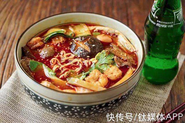 福客|60元一碗的麻辣烫，我吃还是不吃？