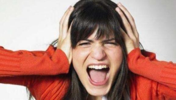 加速女性衰老的5大行为，做得越多，老得越快，你是不是常做