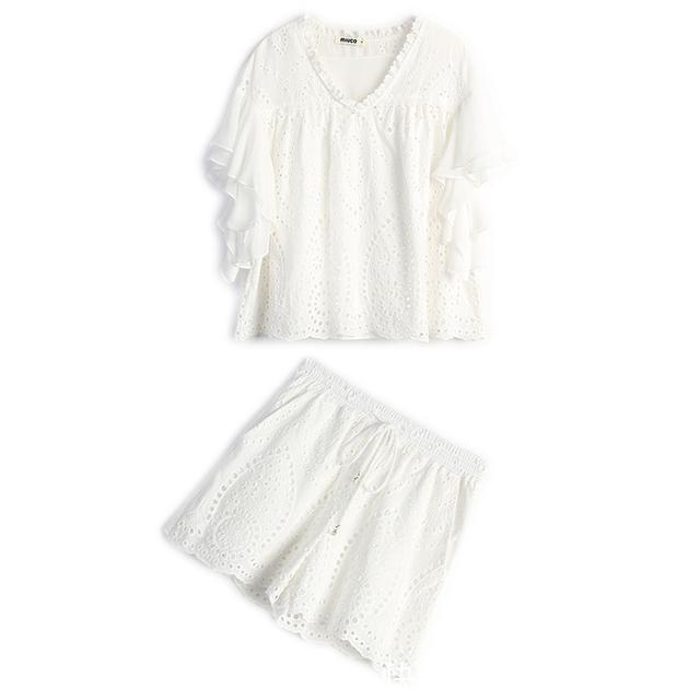 重工 气质蕾丝连体裤,精致的女生应该会特别爱,彰显简约小性感