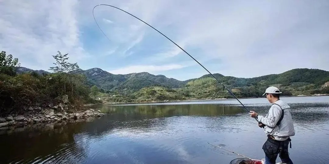 野钓坚持好3点,才能不停上鱼?很多钓鱼大师都知道!