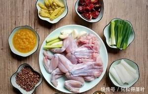 菜肴|大厨教你一个独家秘密泡椒田鸡,酸辣美味,下饭菜肴