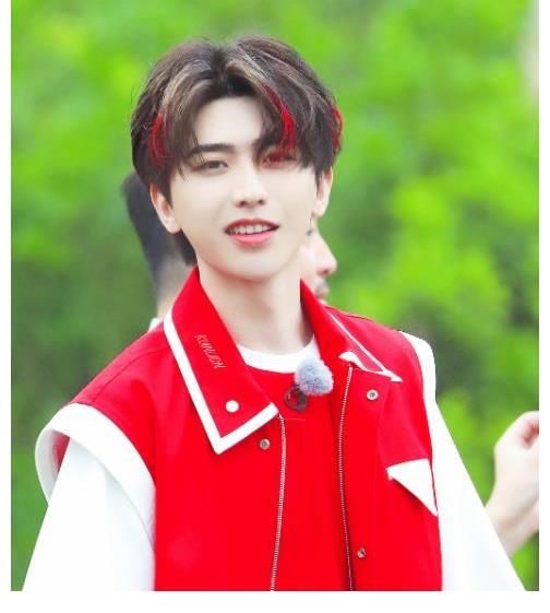 奔跑吧|又來！粉絲網暴18線小演員至退圈，《奔跑吧》蔡徐坤或趙麗穎2.0