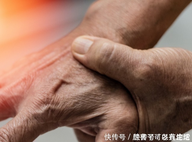 血管健康|血管的“清道夫”,不是蜂蜜,每天喝两口,冲血管,呵护血管健康