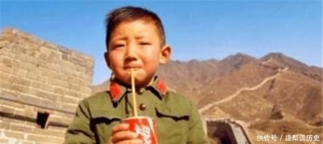 口可乐|可乐早期被称作“蝌蝌啃蜡”,“首位”喝可乐的中国人是谁?