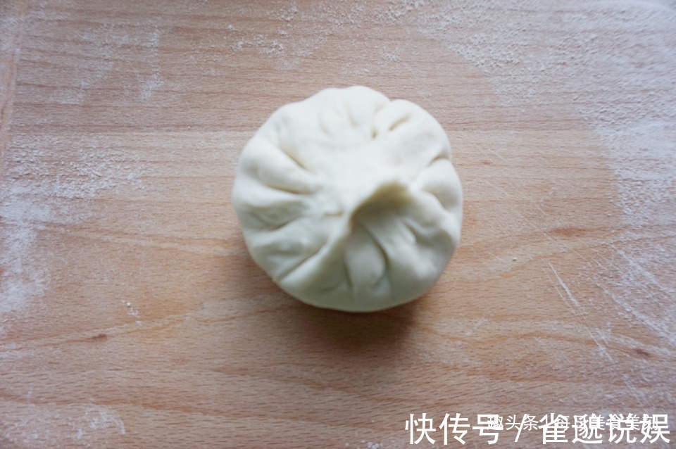 韭菜鸡蛋馅饼|家常美食推荐韭菜素馅饼,皮薄馅多,酥脆香甜