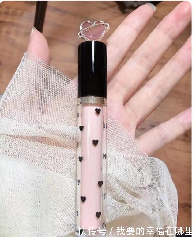 水光感 奶乖奶乖的口红色号分享!淡颜系氛围感Top6,素颜涂都好看!