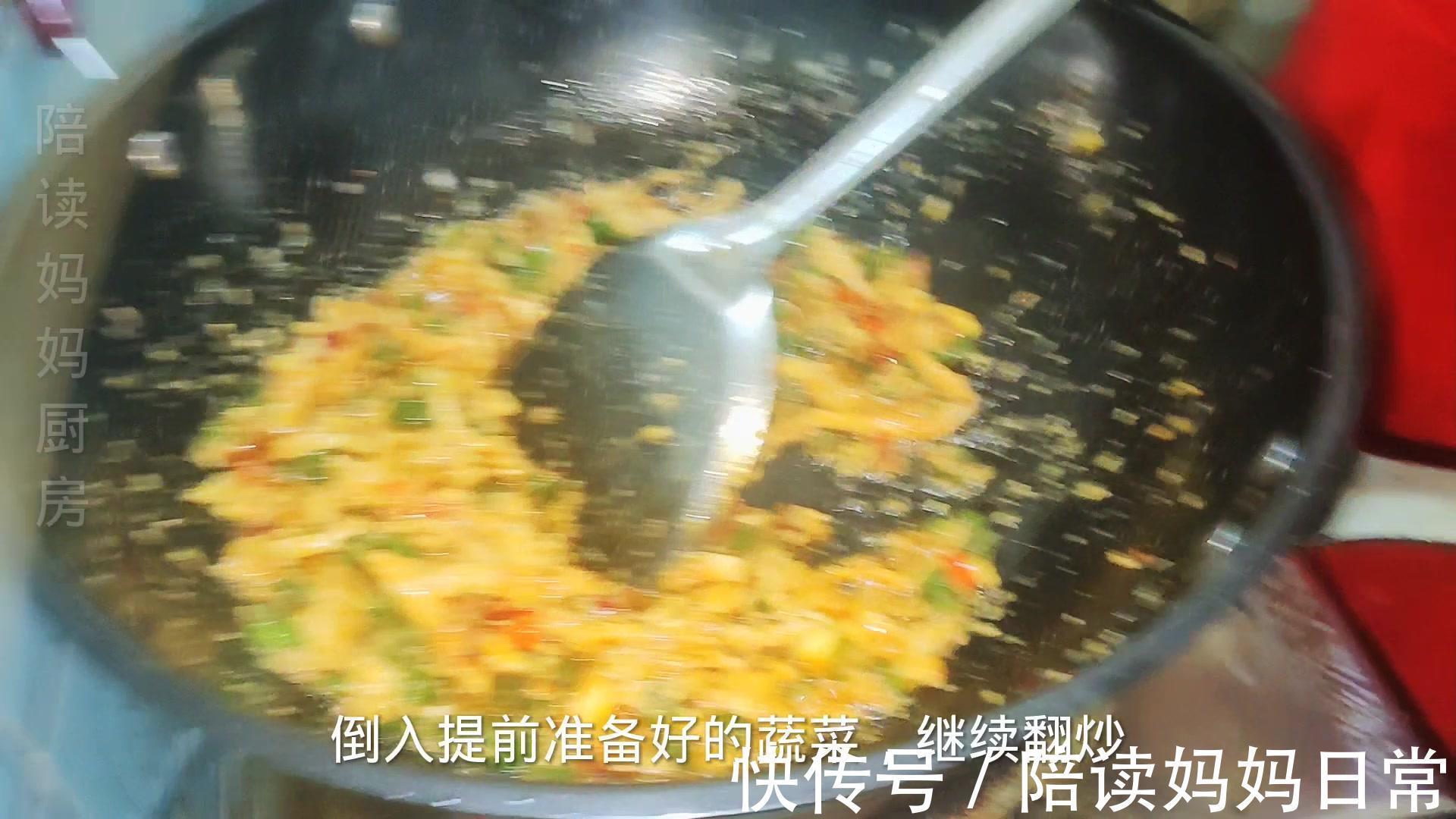 面条别再煮着吃了,试试这种新做法 ,爽滑劲道好吃到停不下来