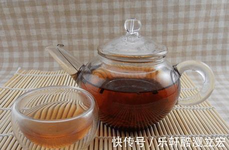 湿气|入伏后怎样将体内湿气排出这几款祛湿茶一定要喝,早知早受益