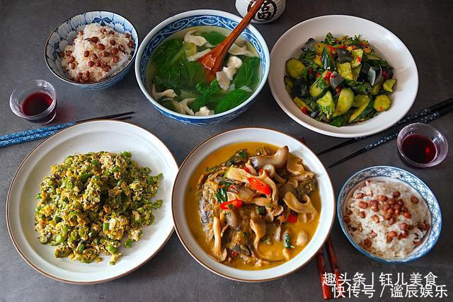 神兽和我一起买菜做午餐,3菜1汤只花25块钱,网友会过日子