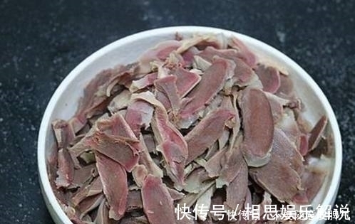 饭菜|简单炒一炒就能上桌，男人最爱的下酒菜，怎么吃不腻的下饭菜