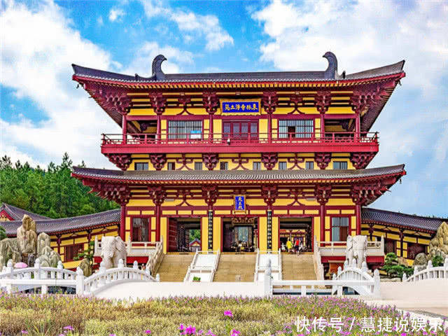  门票|我国最“傻”寺庙，门票免费烧香钱也不要，但这类人不让入内