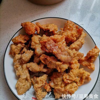 瘦肉|正宗地道的油炸小酥肉做法，速来围观