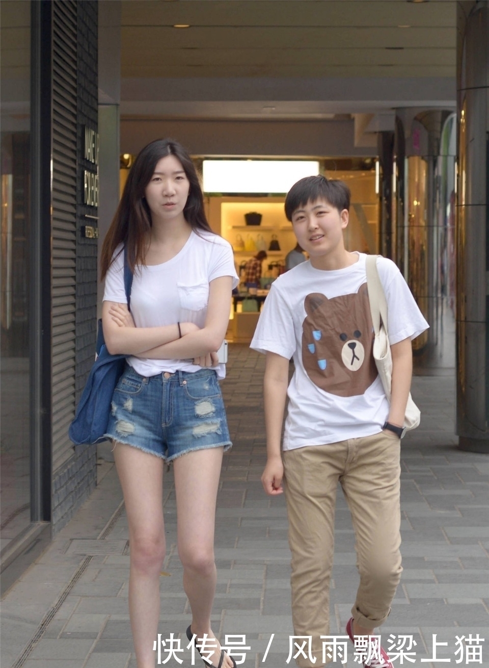 牛仔|牛仔短裤好穿搭,不仅仅是年轻的姑娘喜欢,搭配也很轻松